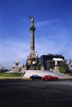 Monumento a la Revolución