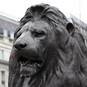 metal lion statue