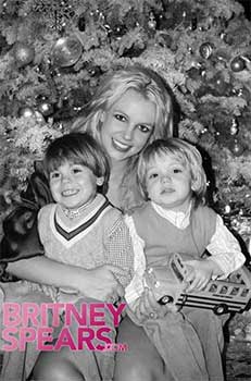 celebrity Britney Spears with two children