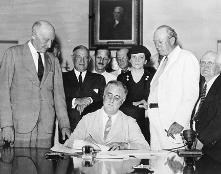 Incomes of working women gave them freedom